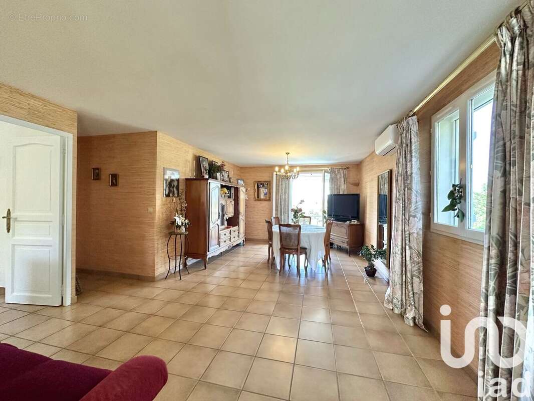 Photo 8 - Maison à SAINT-RAPHAEL