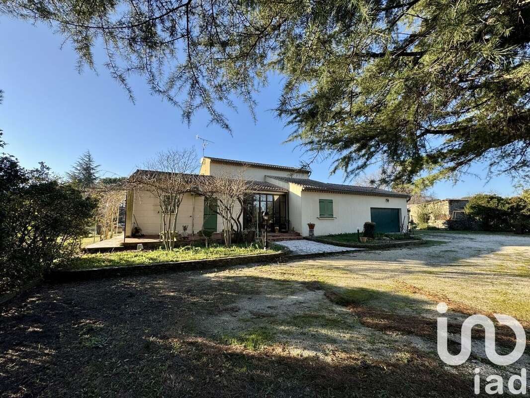 Photo 2 - Maison à MONTAREN-ET-SAINT-MEDIERS