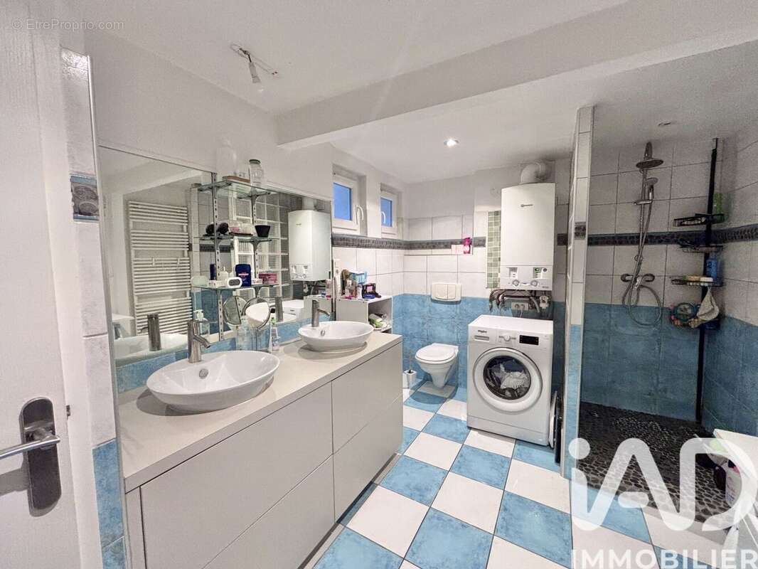 Photo 4 - Maison à SAINT-ETIENNE