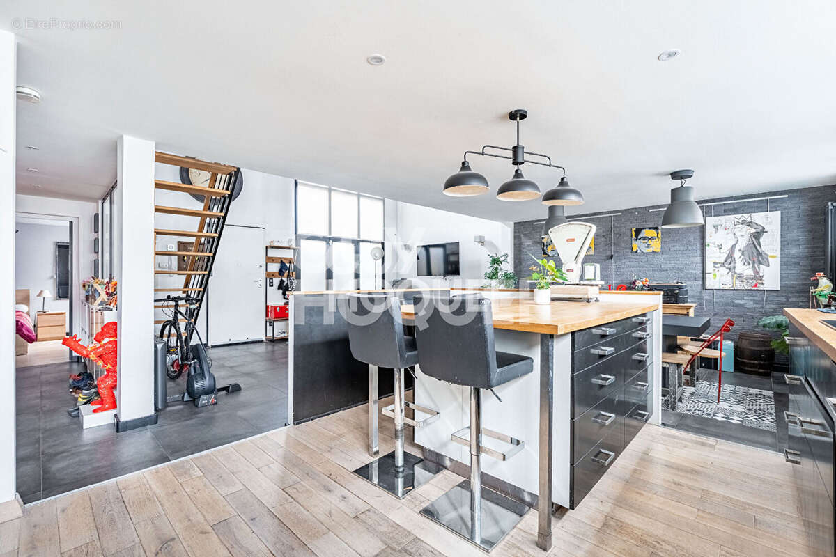 Maison à ASNIERES-SUR-SEINE