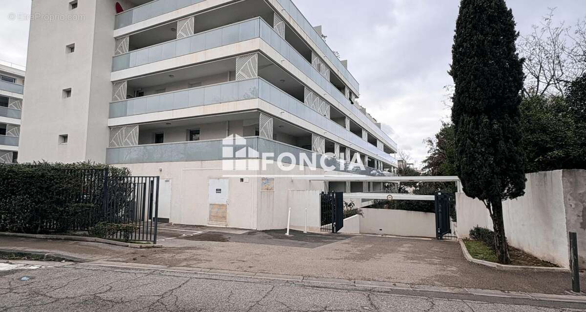 Appartement à MARSEILLE-8E