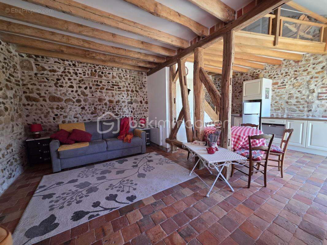 Propriété d'exception de 240m² 8 pièces - photo 17
