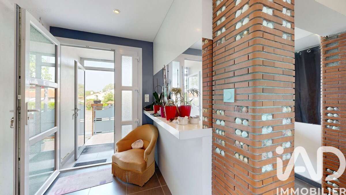 Photo 4 - Maison à MONTBERON