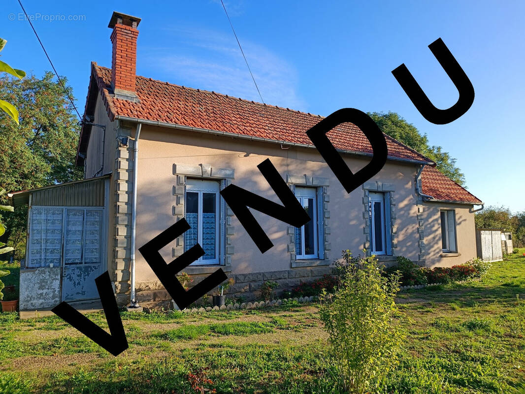 Maison à SANCERGUES