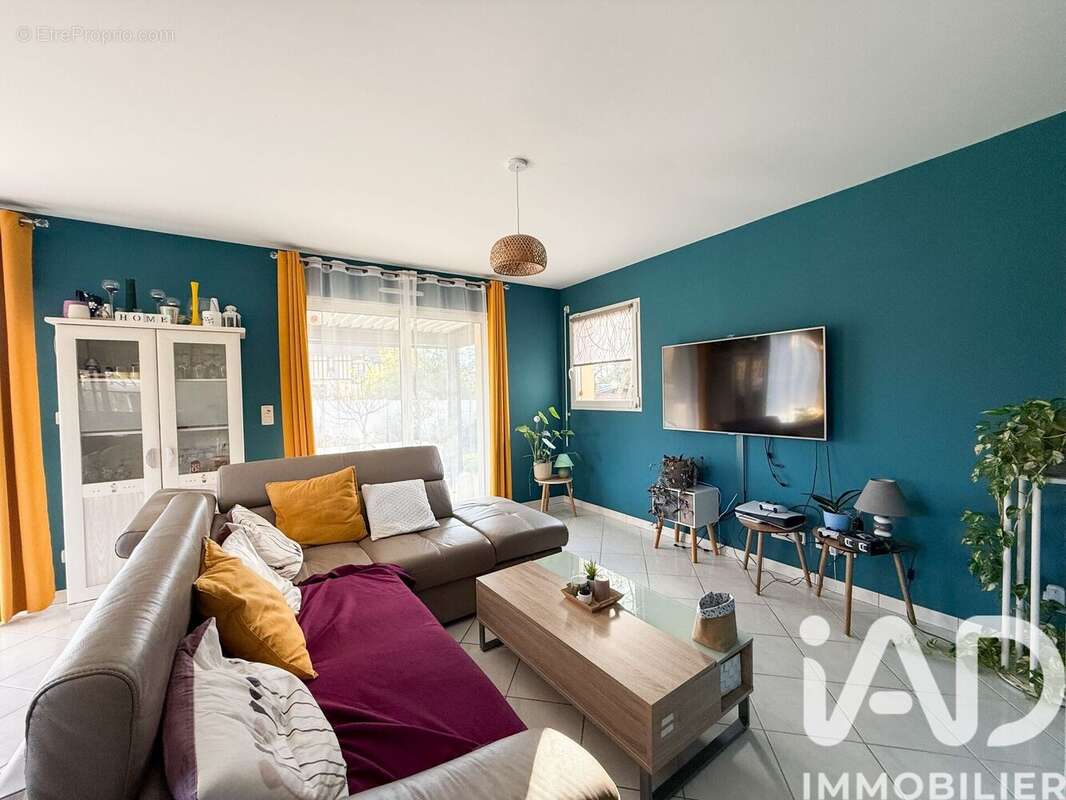 Photo 3 - Maison à SAINT-OUEN-DE-THOUBERVILLE