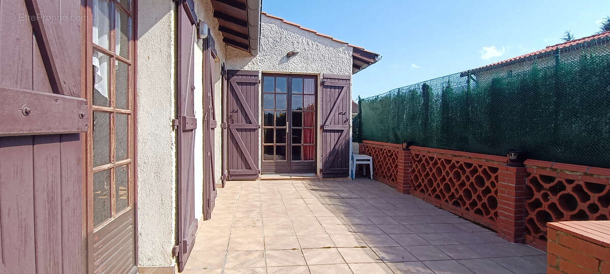 Maison à ROQUES