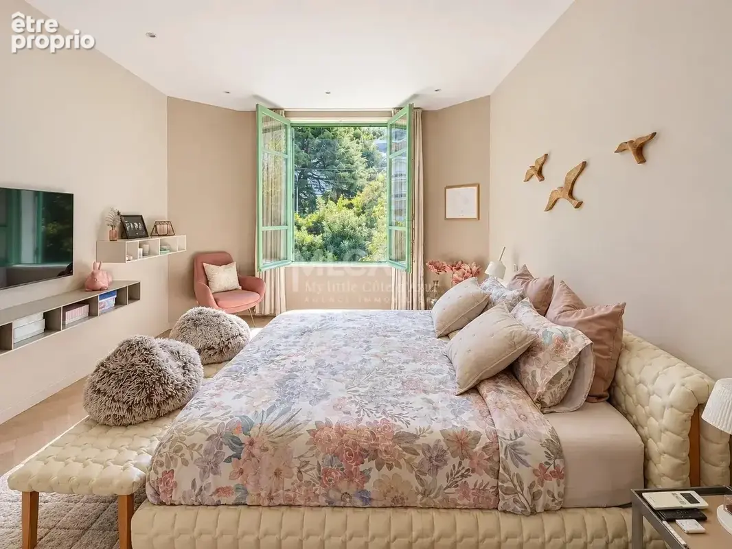 Élégante villa avec piscine — plages et commerces à pied - photo 6