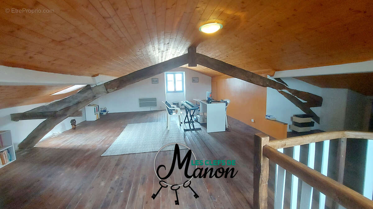 Appartement à BESSINES-SUR-GARTEMPE