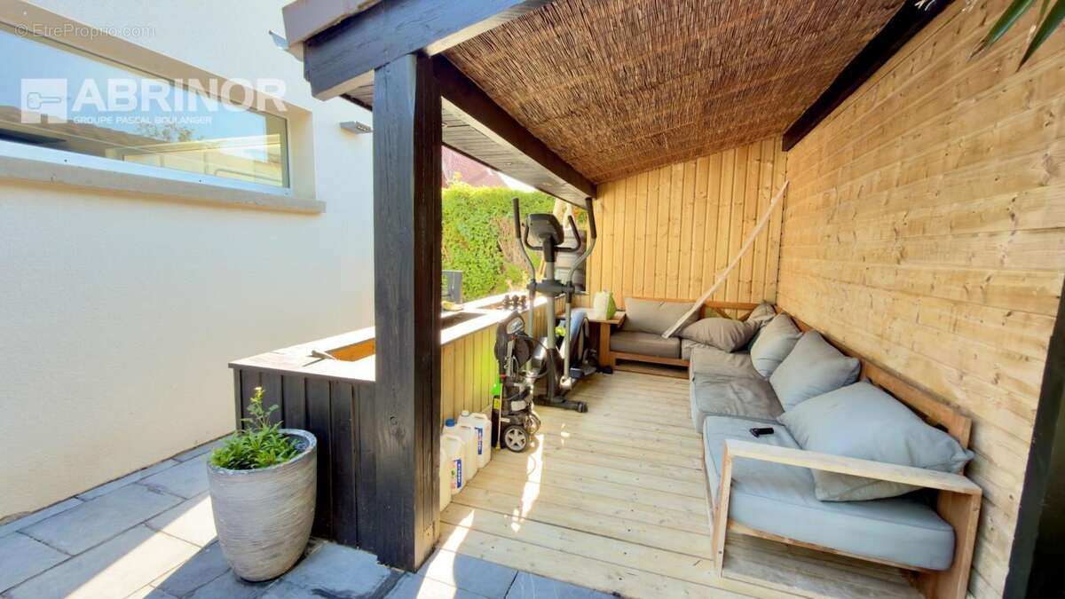 Maison style sncf - 4 chambres, jardin - batie sur 480 m²lomme delivrance - photo 5