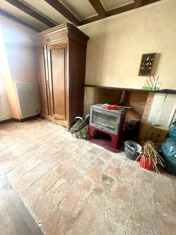 Maison à SAINT-JEAN-DE-SAUVES