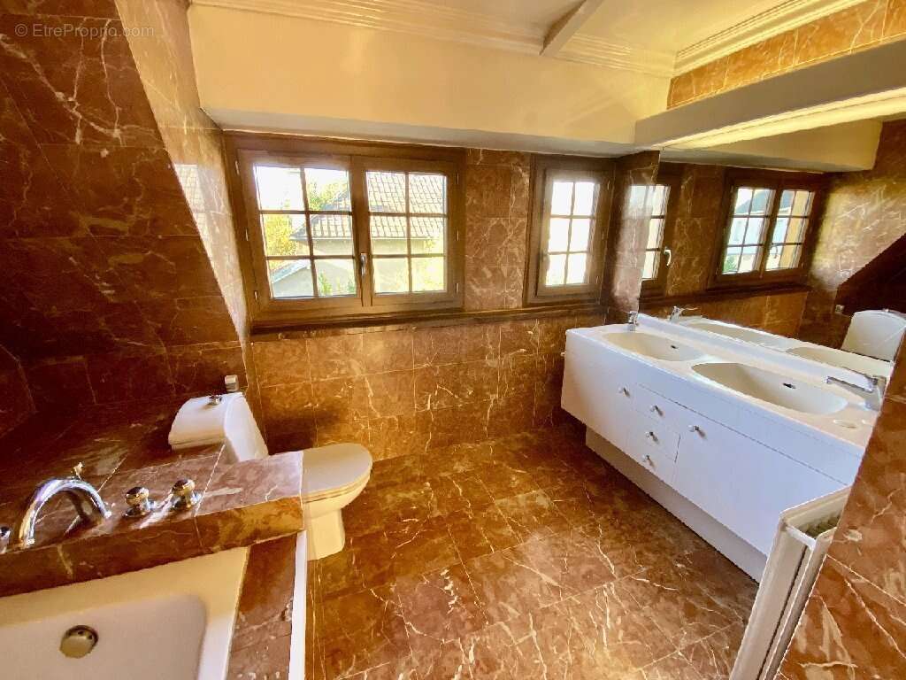 Maison à VILLEPARISIS