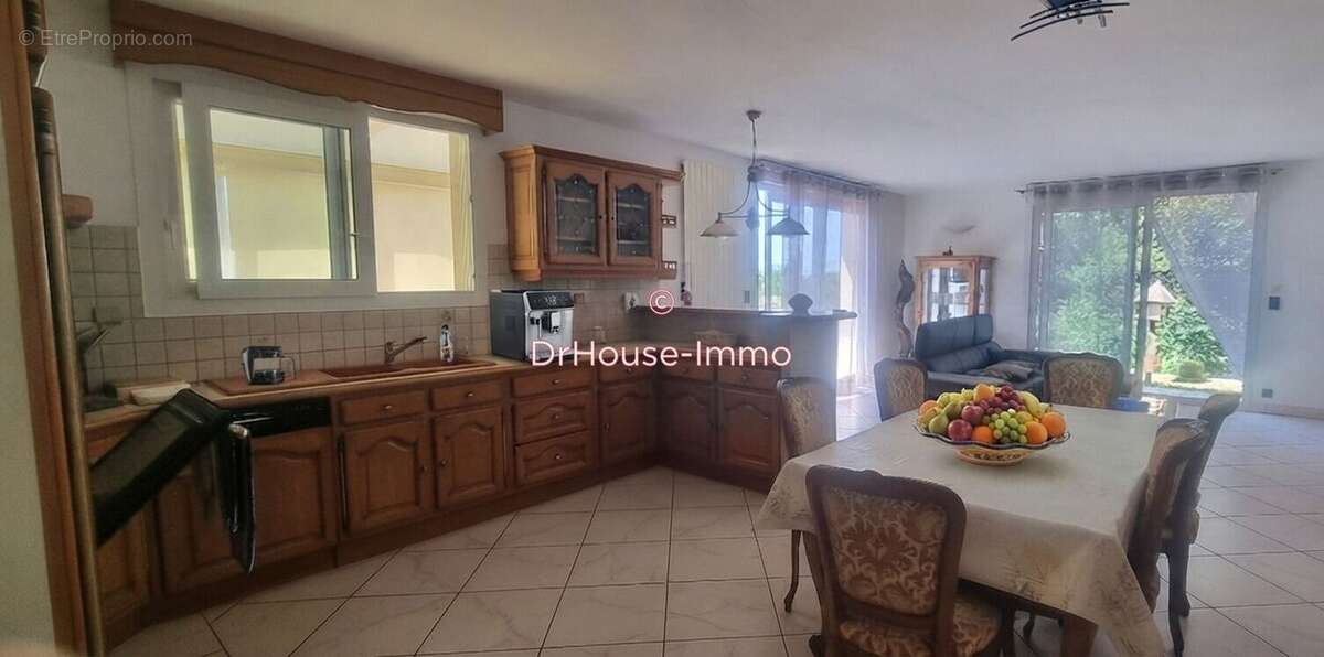 Maison 94 m² à Calmont  - photo 2
