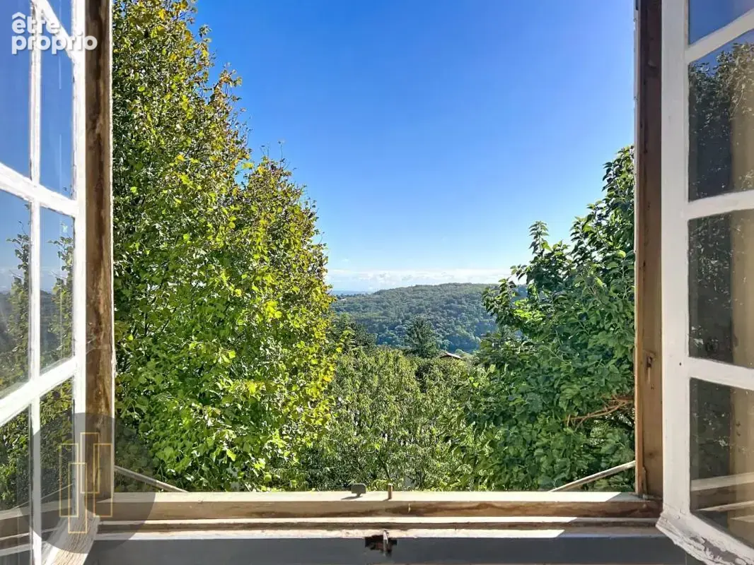 Poleymieux-au-Mont-d'Or – Propriété de caractère sur 1 049 m² terrain - photo 16