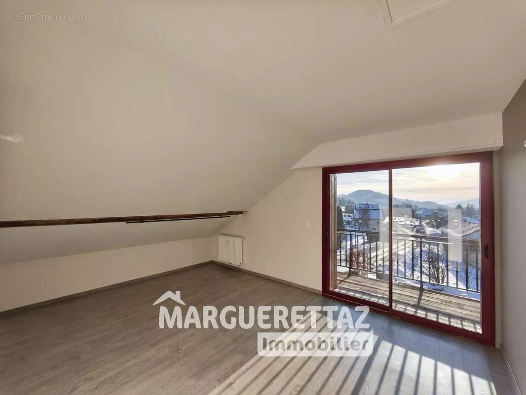 Appartement à HABERE-LULLIN