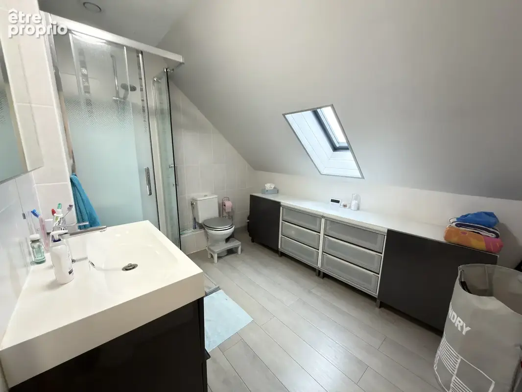 Maison 3 chambres et un bureau - auneau - photo 9
