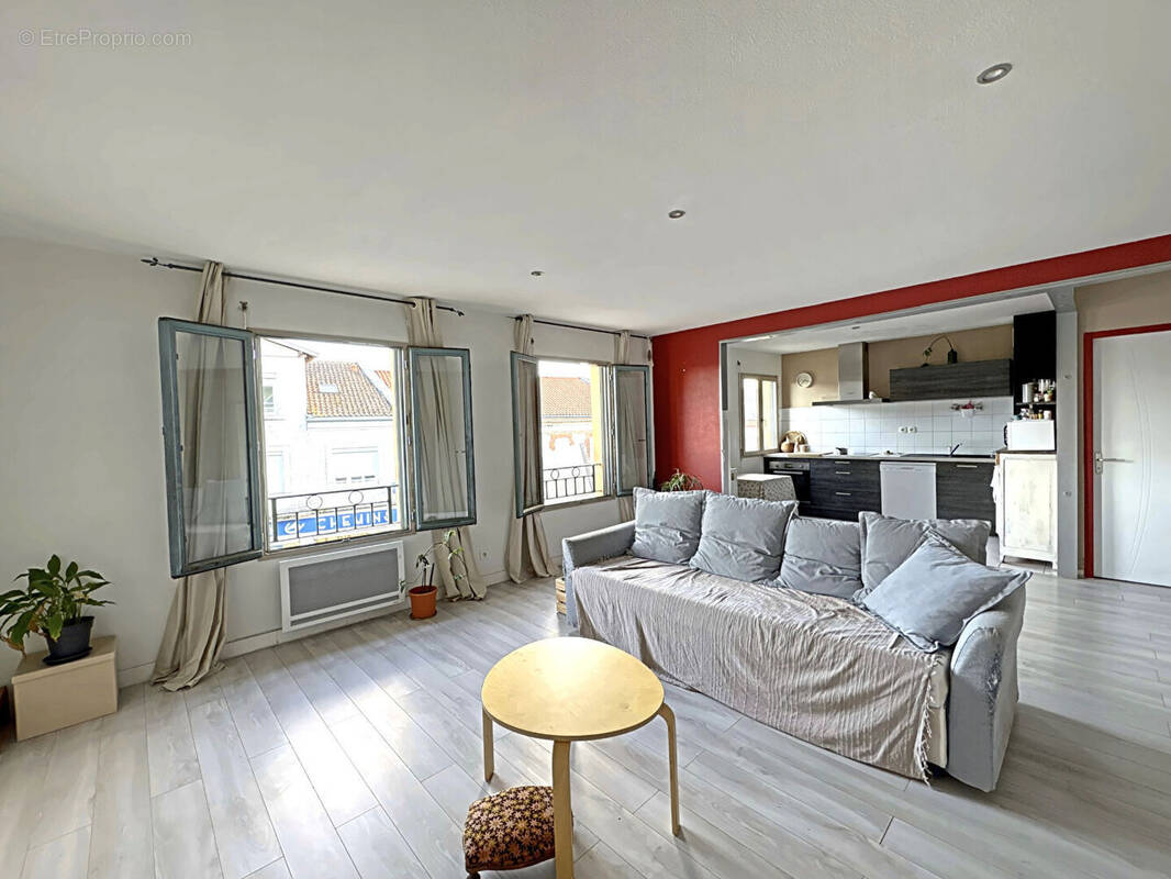 Appartement à L&#039;ISLE-JOURDAIN