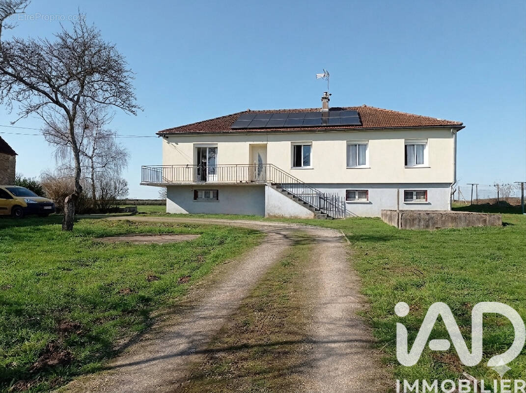 Photo 1 - Maison à MALIGNY