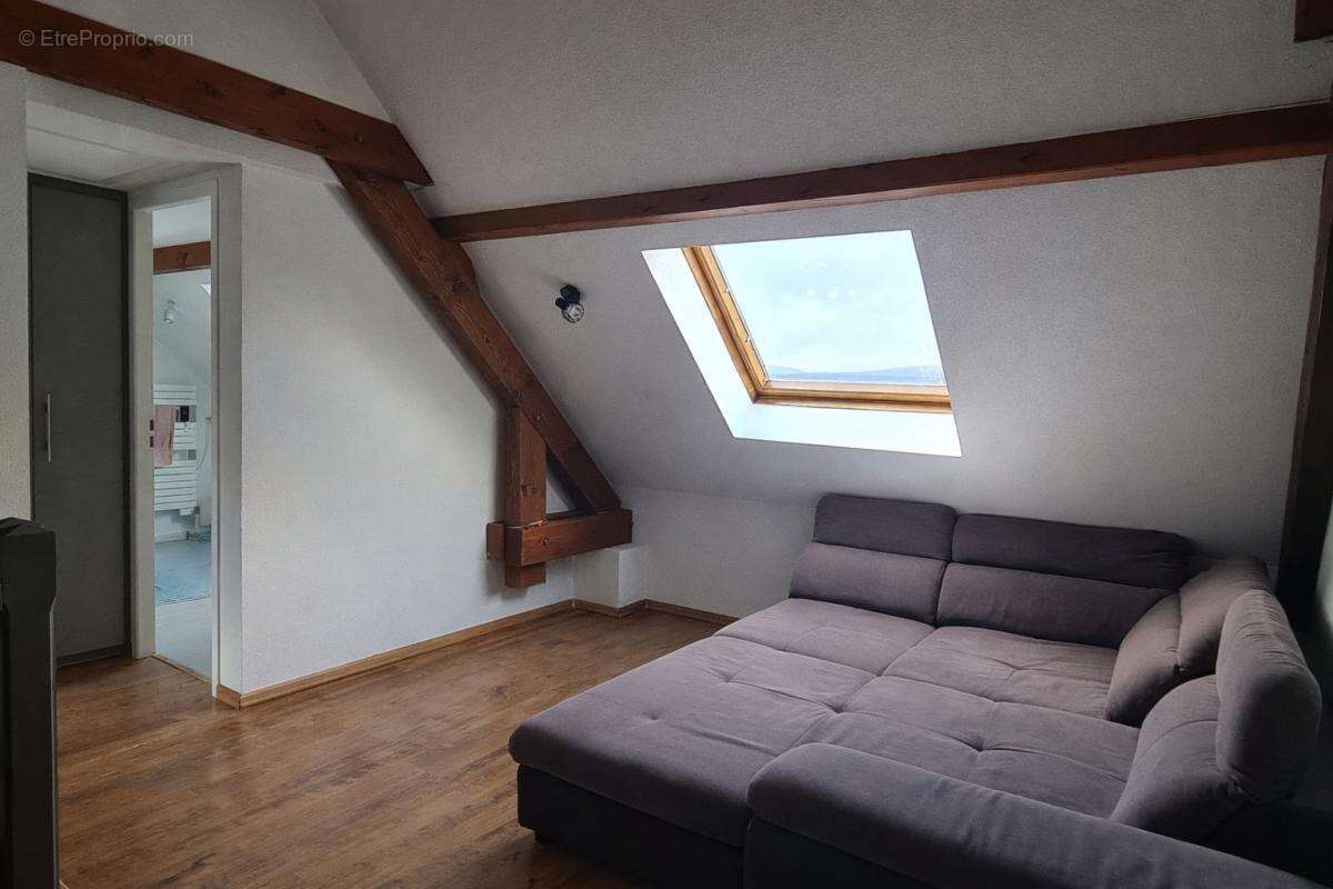 Maison à EVETTE-SALBERT