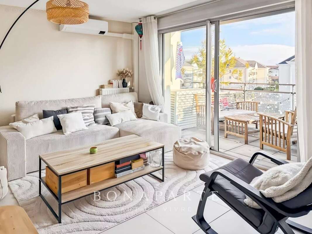 Appartement à FERNEY-VOLTAIRE
