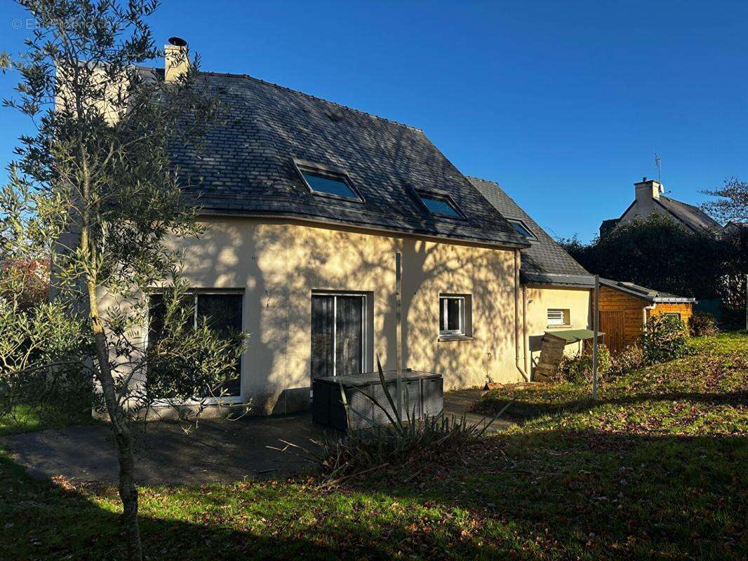 Maison à ERCE-EN-LAMEE