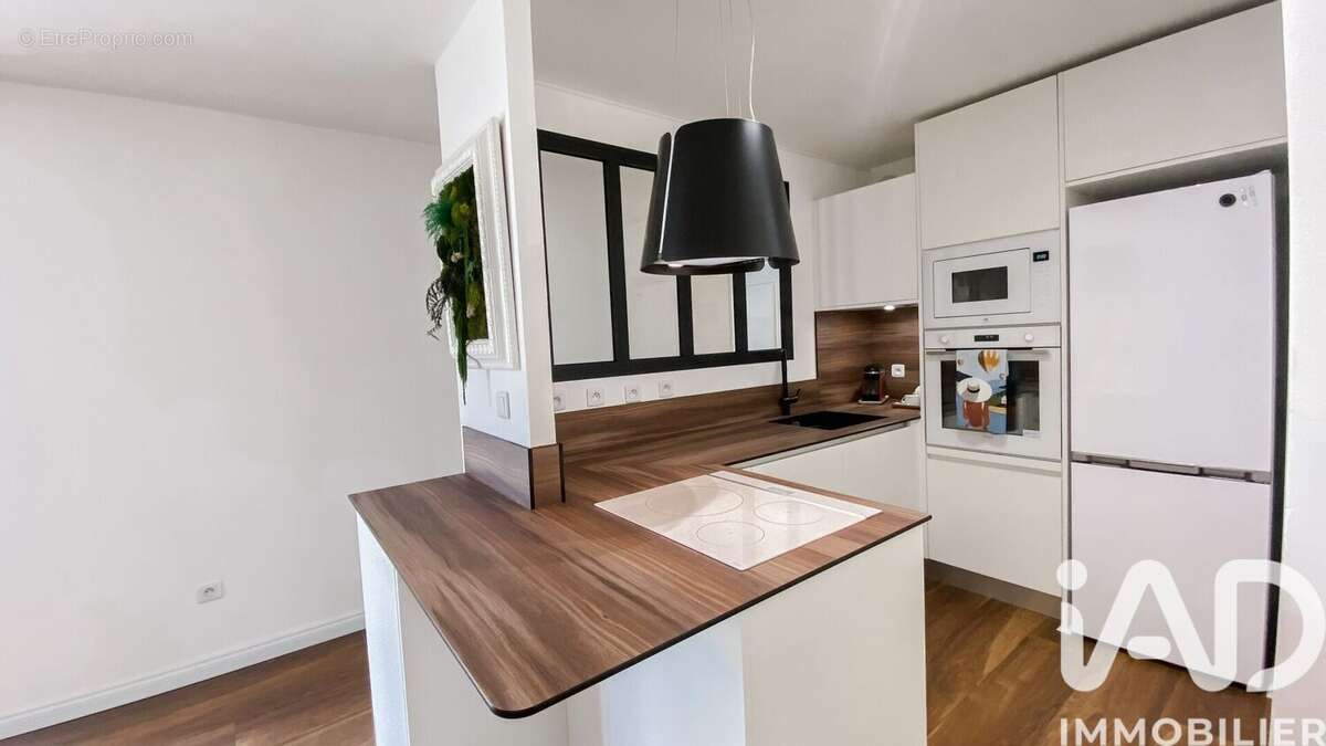 Photo 4 - Appartement à SAINT-DENIS