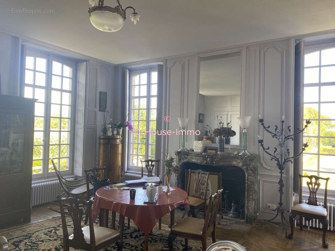 Appartement à AUMEVILLE-LESTRE