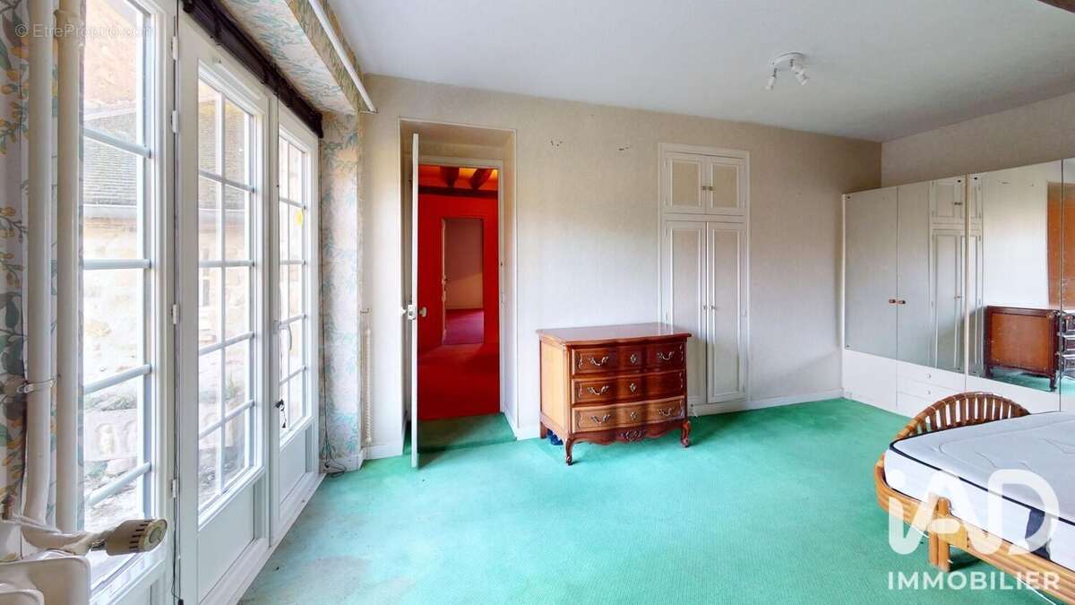 Maison 300 m² à Blandy  - photo 7