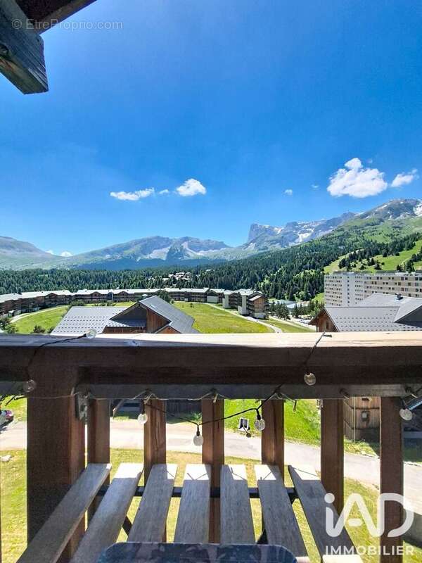 Appartement 30 m² à La Cluse  - photo 3