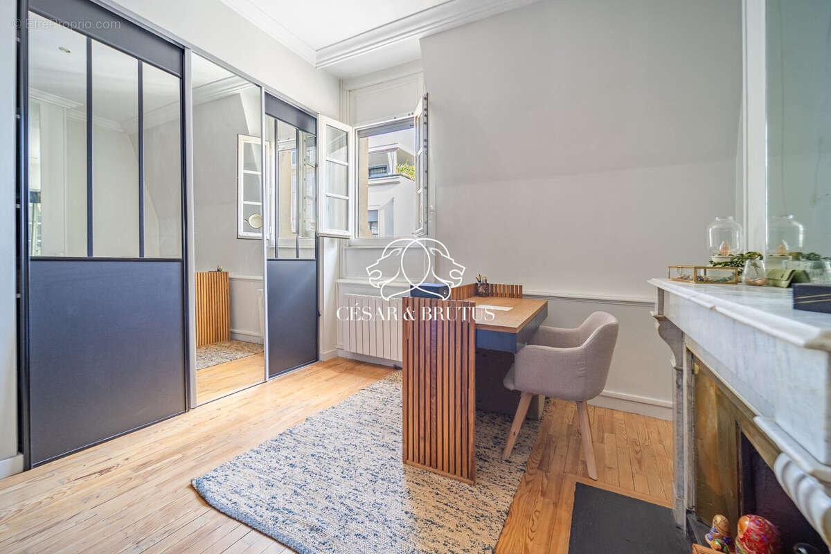 Appartement à LYON-6E