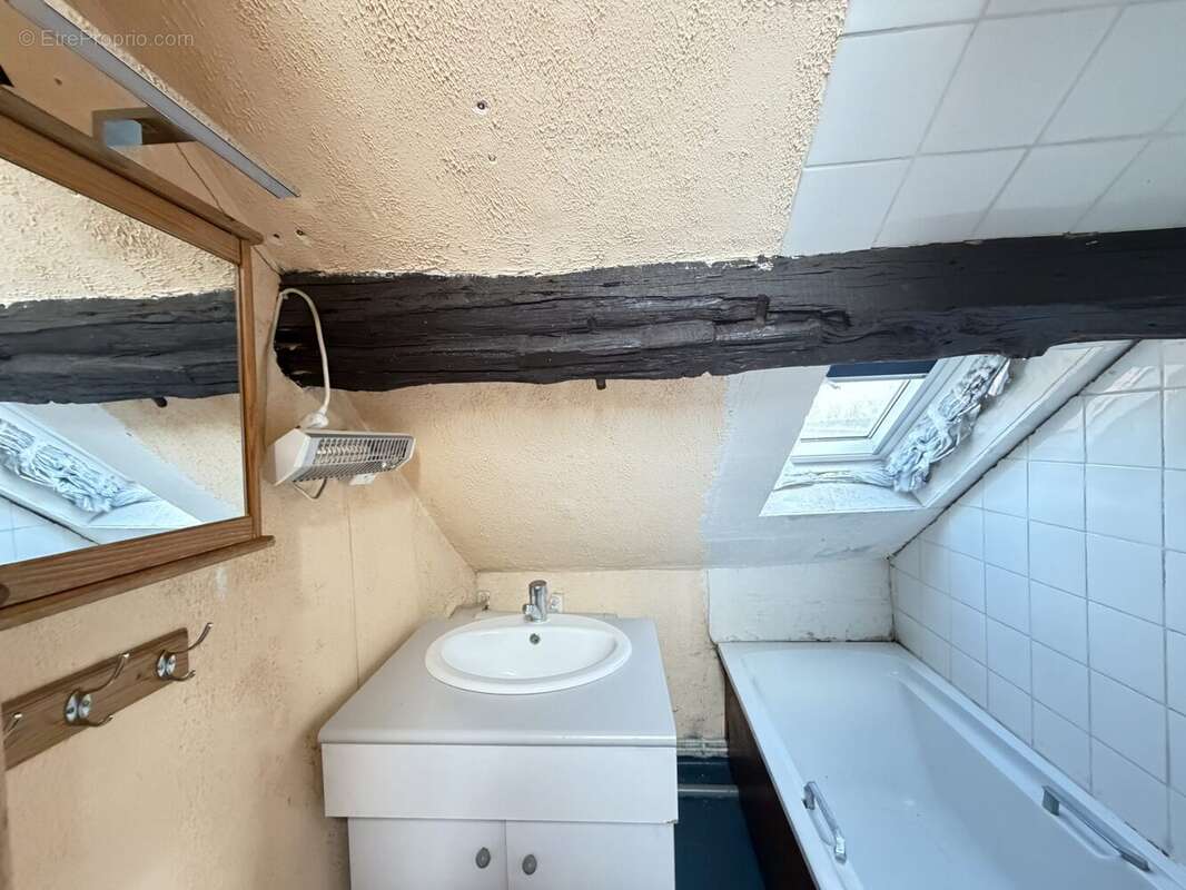 Appartement 25 m² à Montlignon  - photo 6