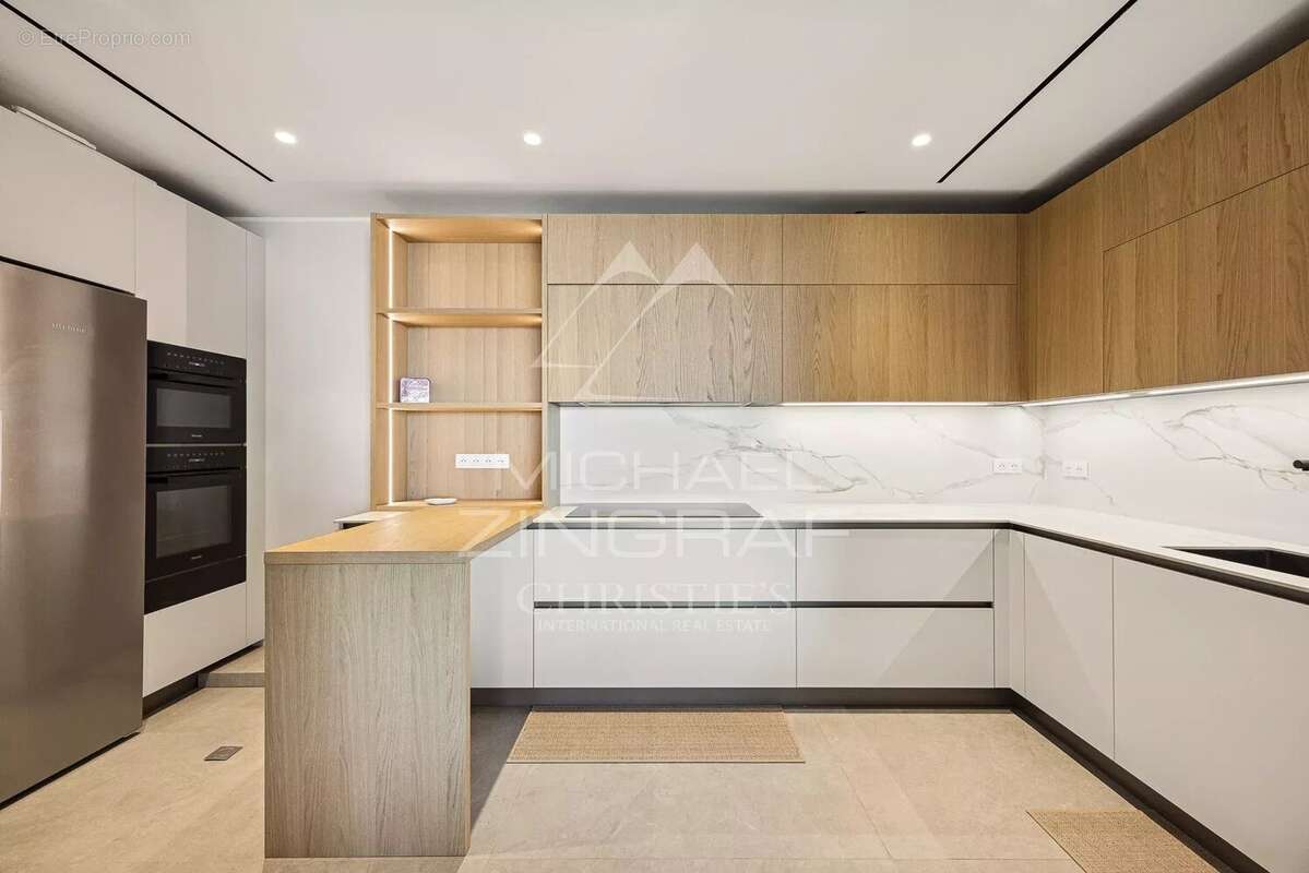 Maison à VILLENEUVE-LOUBET