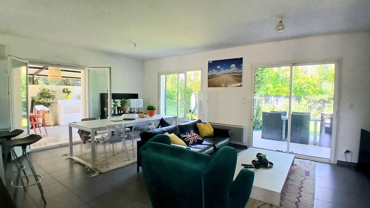 Maison à BEZIERS