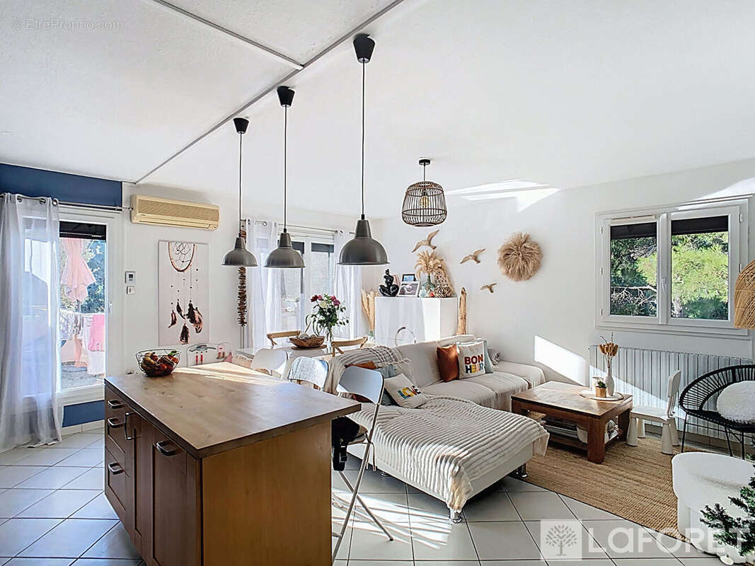 Appartement à VITROLLES