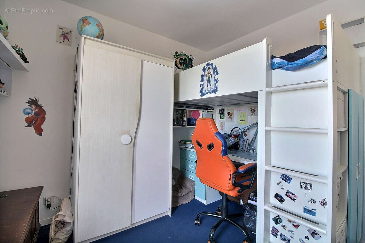 Appartement à COLOMBES