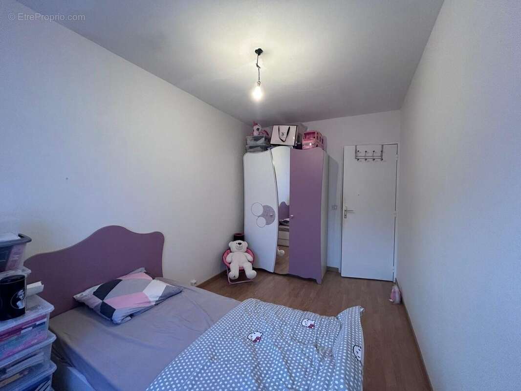 Maison à COURMELLES