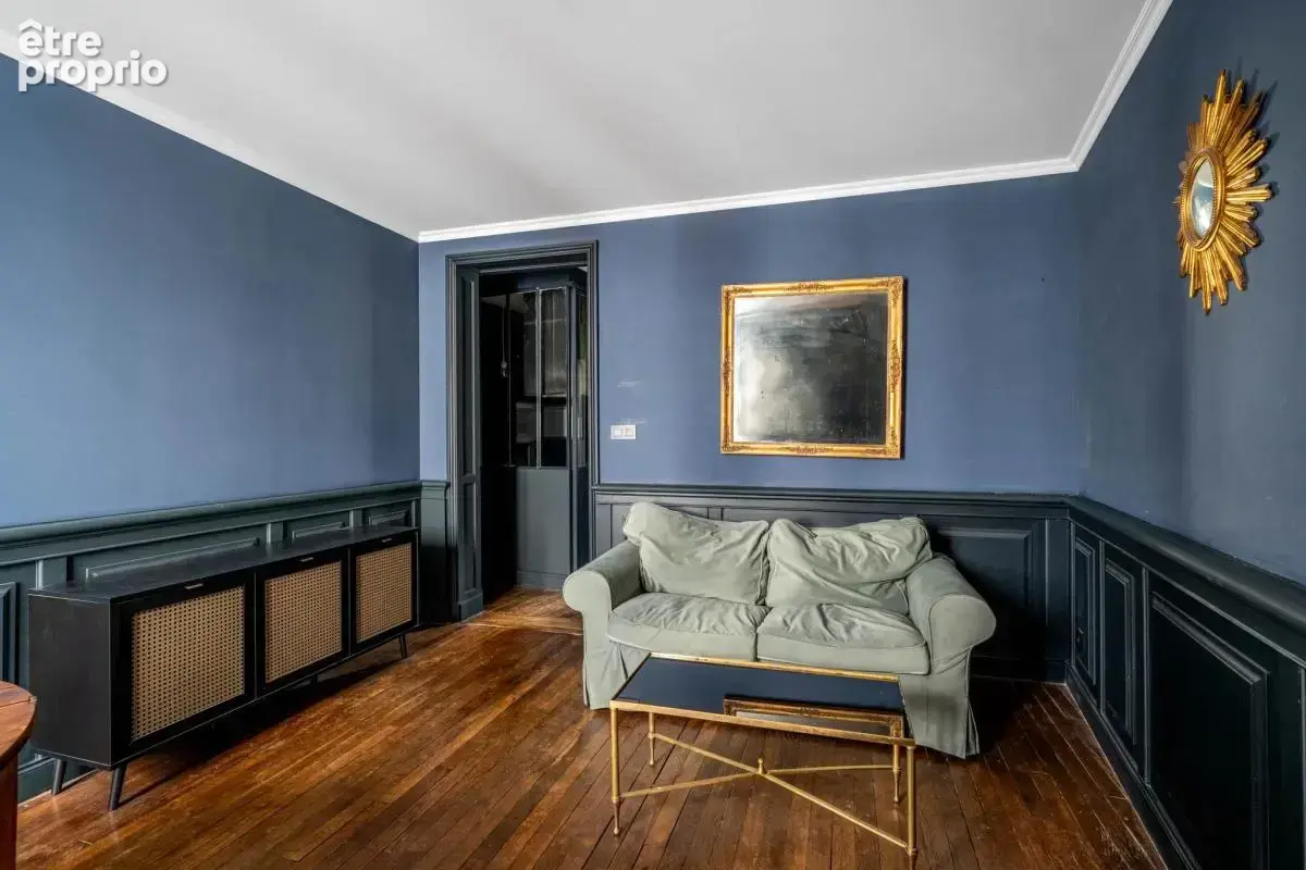 Paris XVIIIème - Montmartre : Deux pièces de charme au calme absolu - photo 4