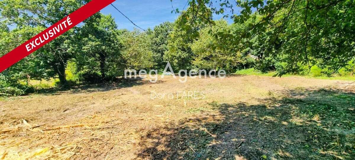 Terrain à MARCOUSSIS