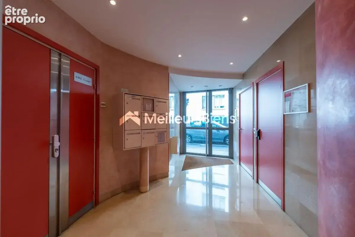 Élégant T3  totalement rénové, lumineux et au calme, loggias, parking & cave. Boulogne centre - photo 18