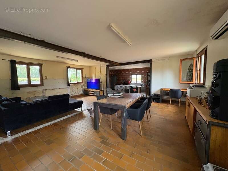 Maison 137m2 + dépendances + élevage canin sur 5,7 ha de terrain proche de aire sur l'adour (40) - photo 5