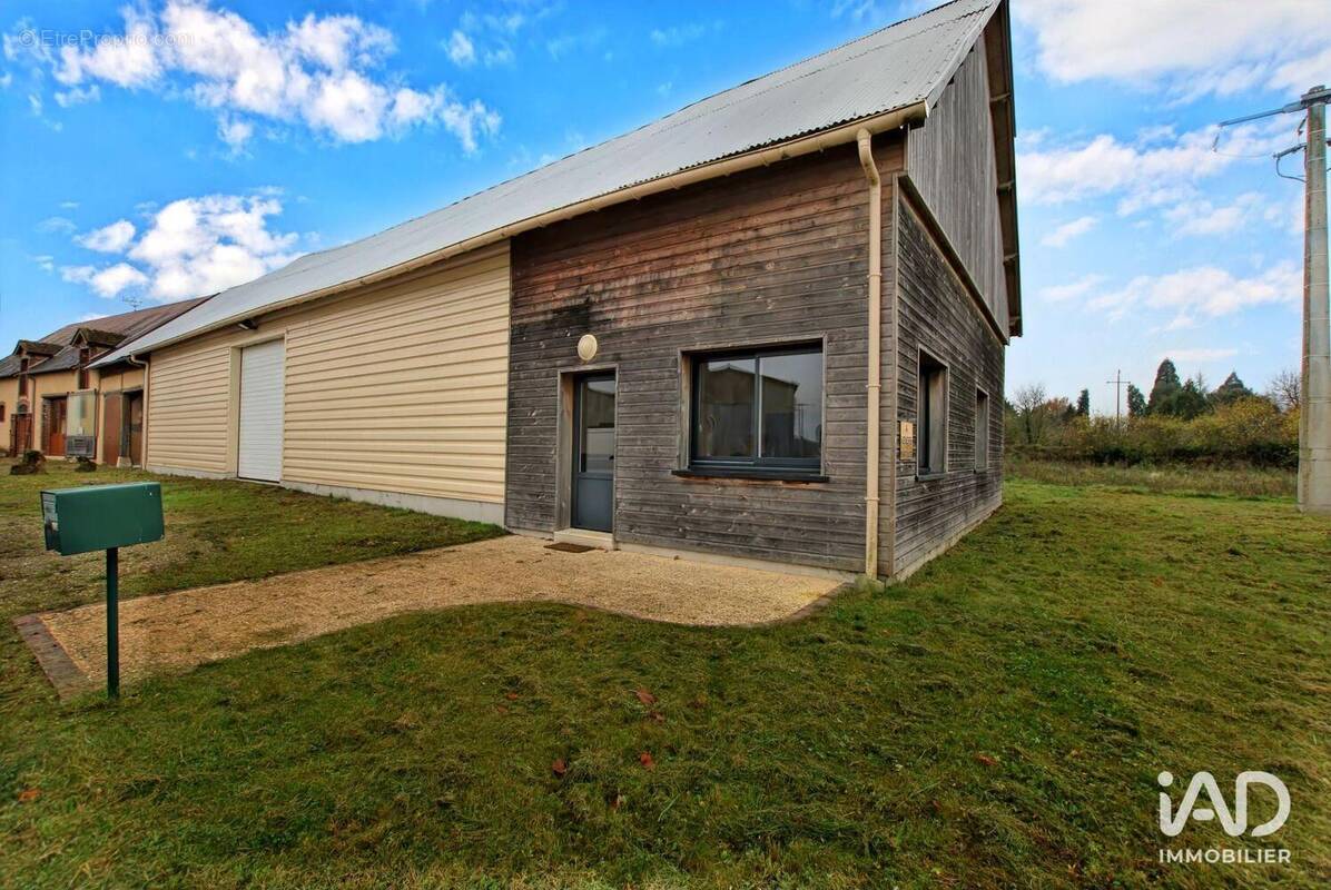 Photo 1 - Appartement à AILLANT-SUR-MILLERON