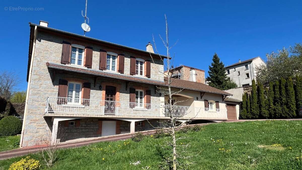 Maison à ROZIER-EN-DONZY