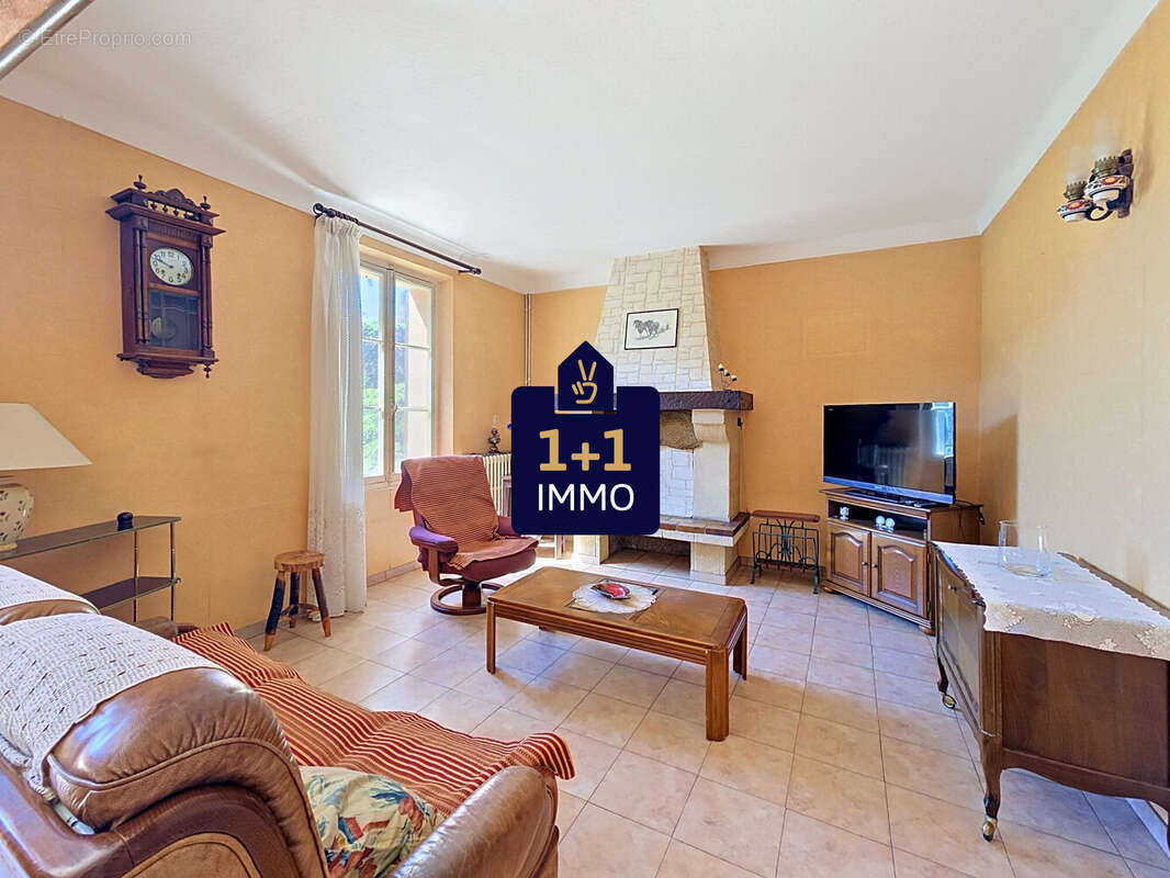 Maison 165 m² à Saint-Raphael  - photo 4