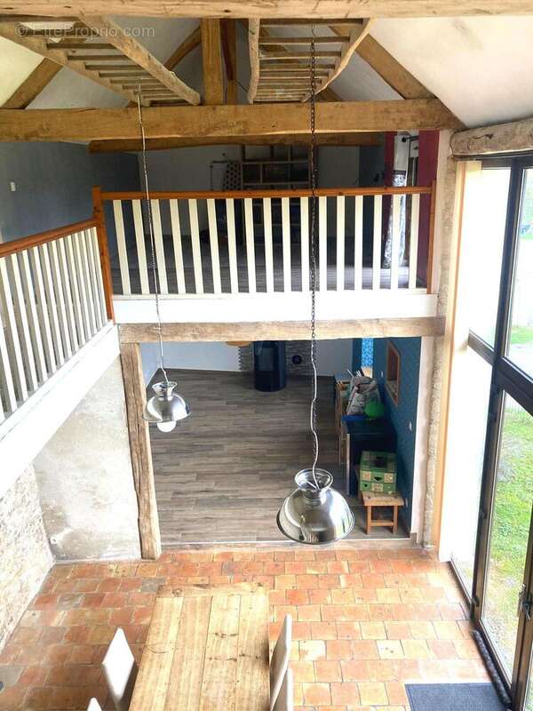 Maison à DOMFRONT-EN-CHAMPAGNE