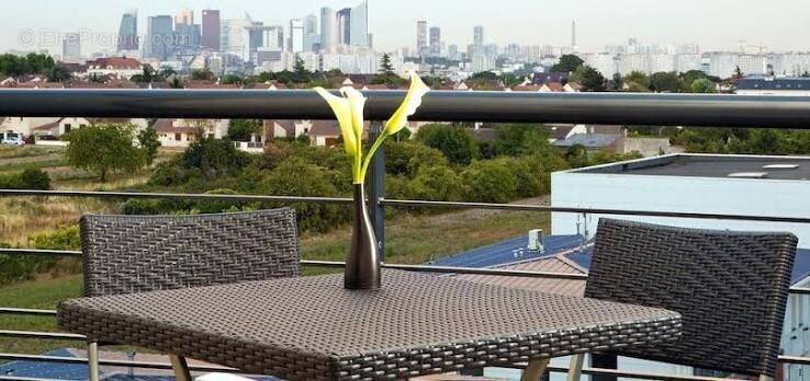 Appartement à CARRIERES-SUR-SEINE