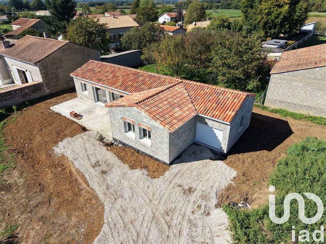 Photo 4 - Maison à AGRIS