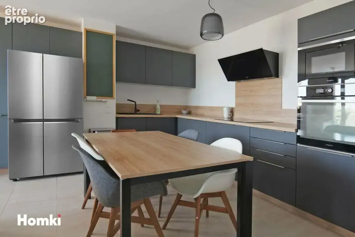 Appartement T4 de 91 m² à Montpellier 34070, Quai Jean Péridier - photo 4