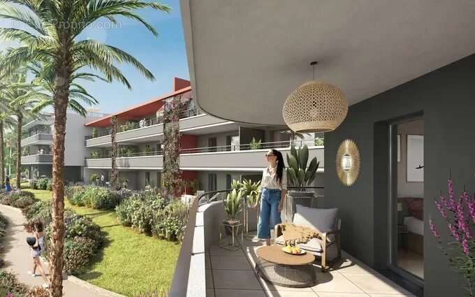 Appartement à VILLENEUVE-LOUBET