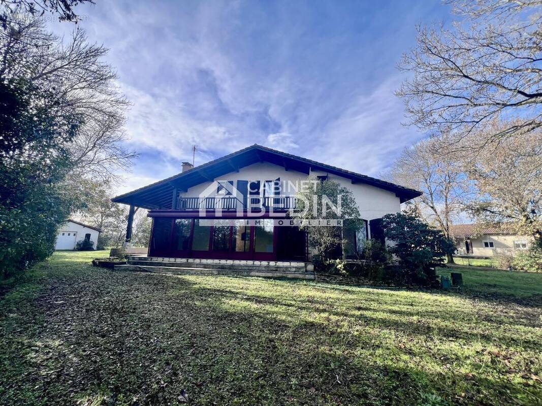 Maison à SAINT-LOUBES