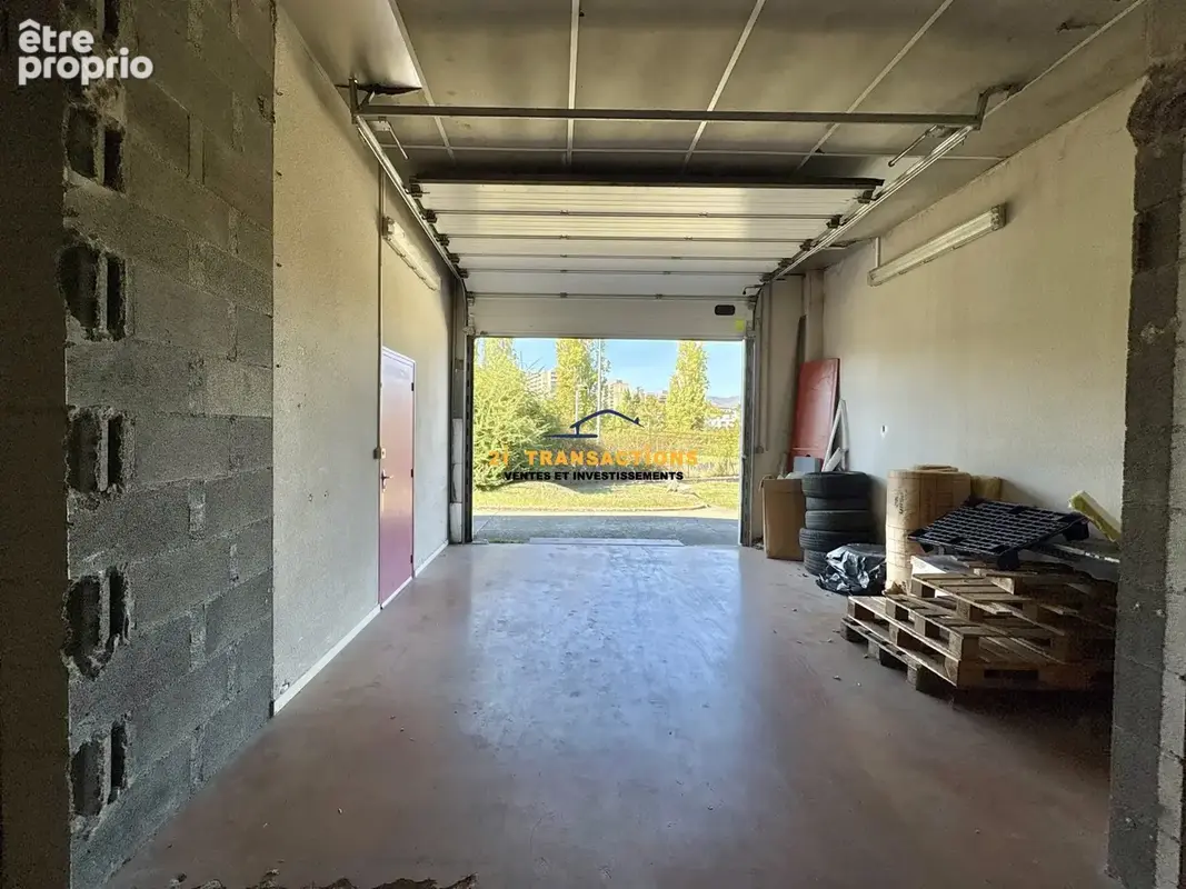 Commerce 478 m² à vendre à Saint-Chamond (42400) - photo 8