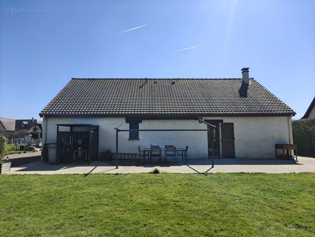 Maison à BERNAY